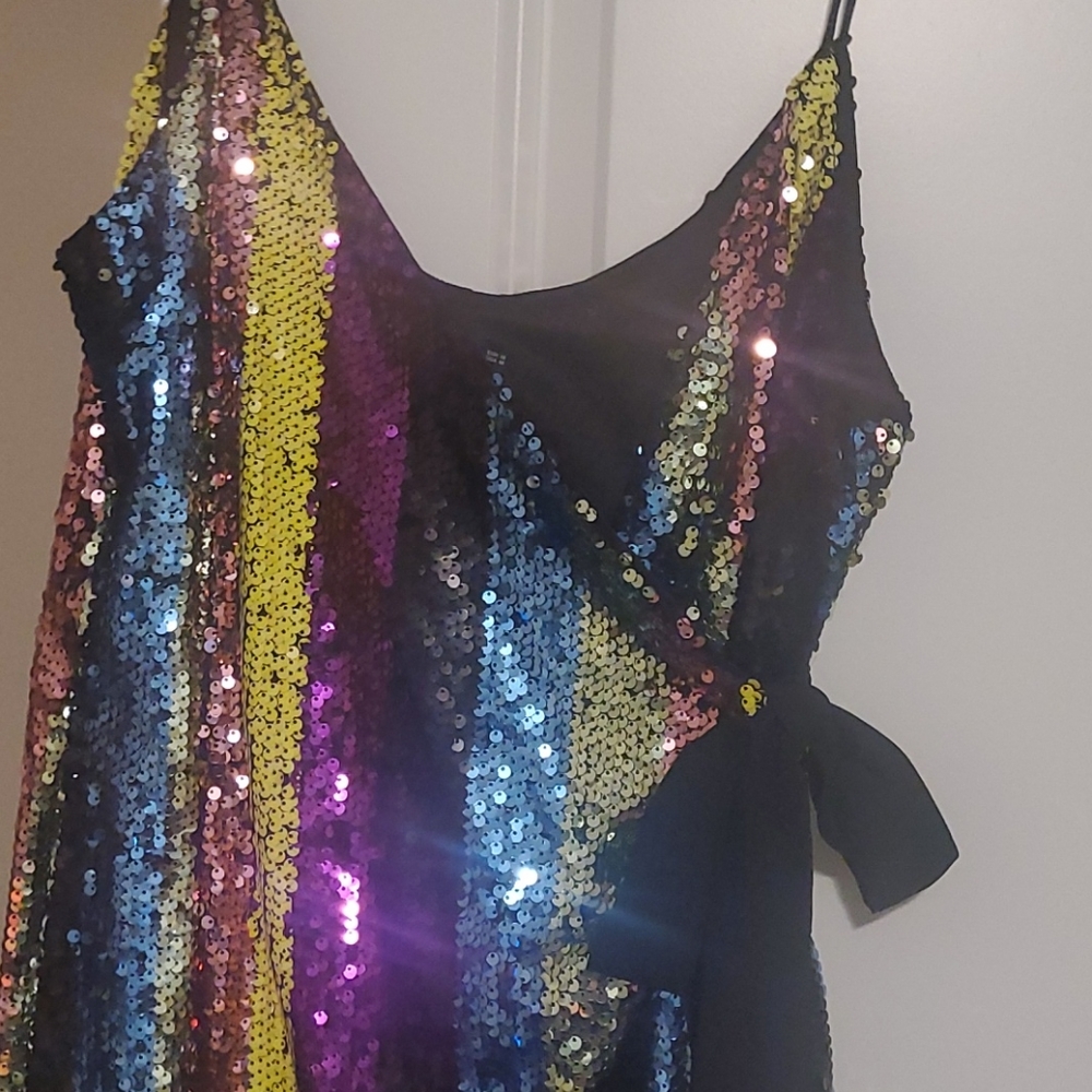 Pride sequence wrap mini - Picture 2 of 3